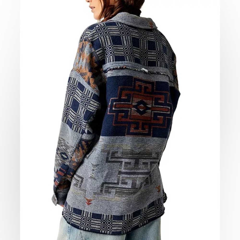 We The Free EUC 💎 Arizona Sky Collared Patterned Pullover Oversized w/ Pockets - Picture 3 of 8